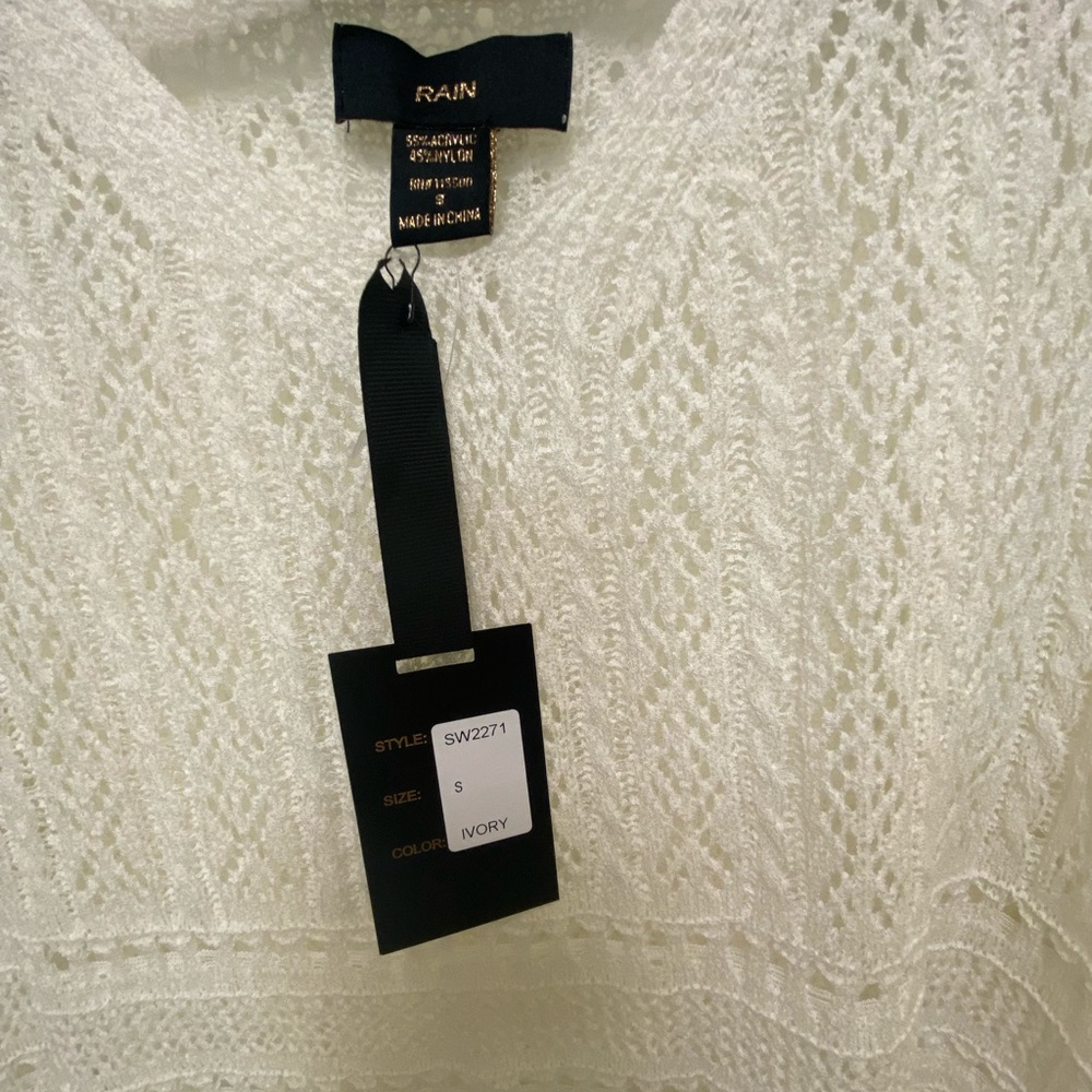 RAIN BLOUSE SIZE S⭐️⭐️⭐️⭐️⭐️ - Picture 2 of 3